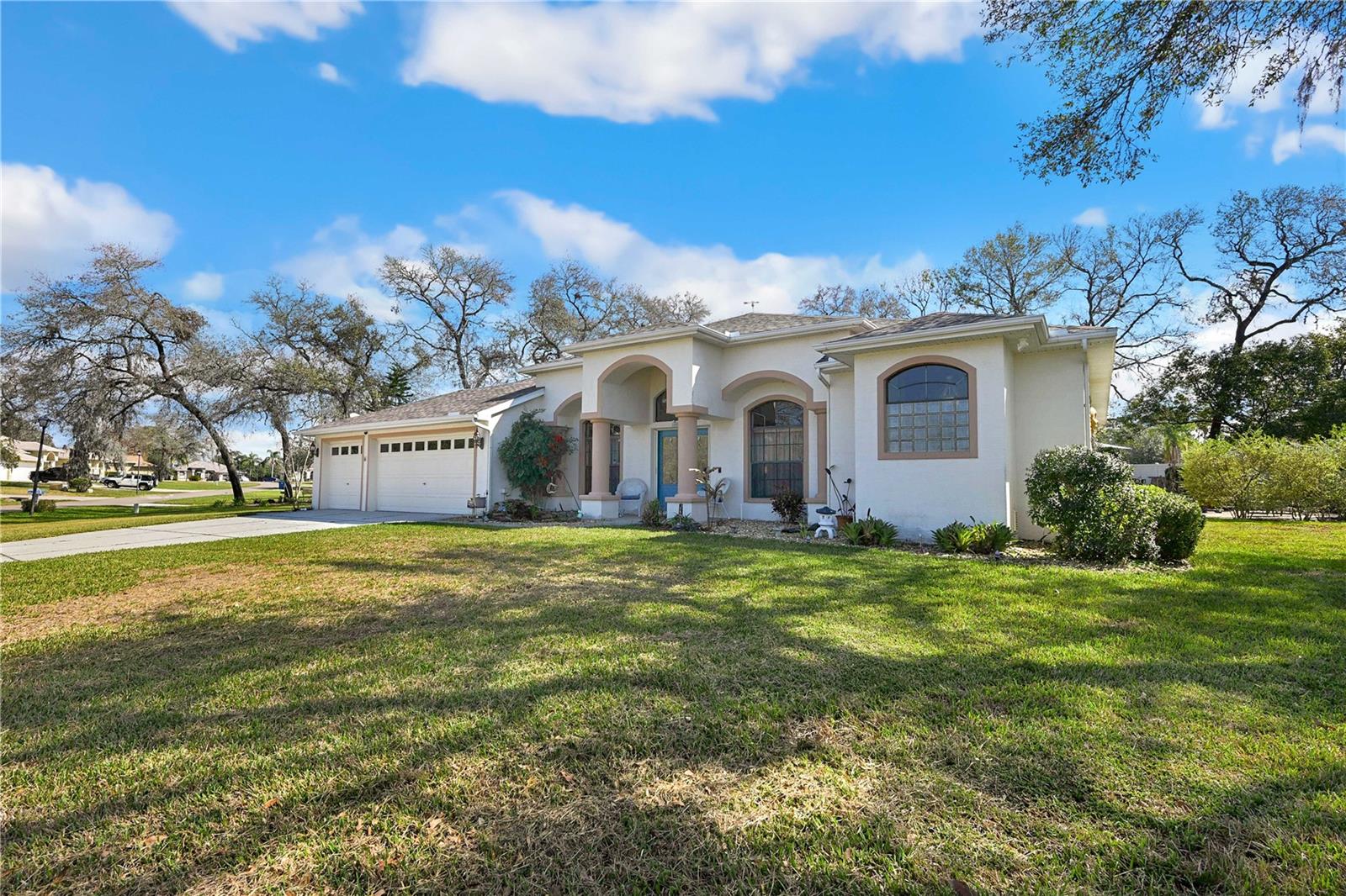 PLANTATION ESTATES - Residential