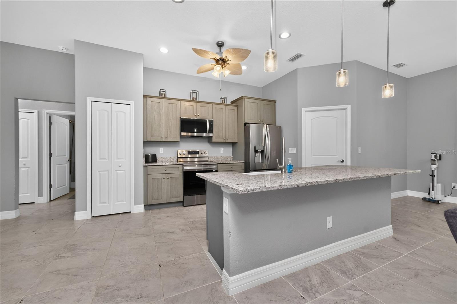 TIERRA CORONADO - Residential