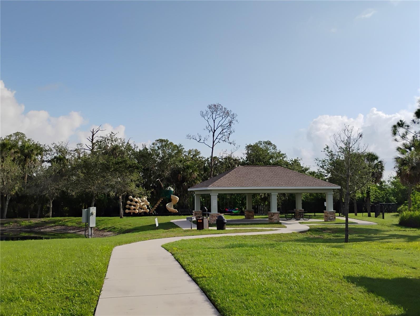 COTTAGES AT SAN LORENZO - Residential