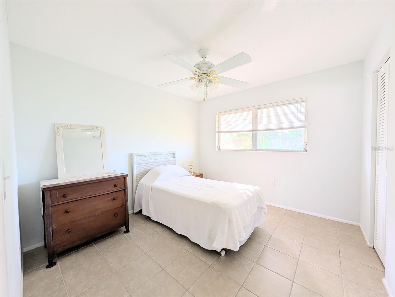 PARKWAY VILLAS - Residential