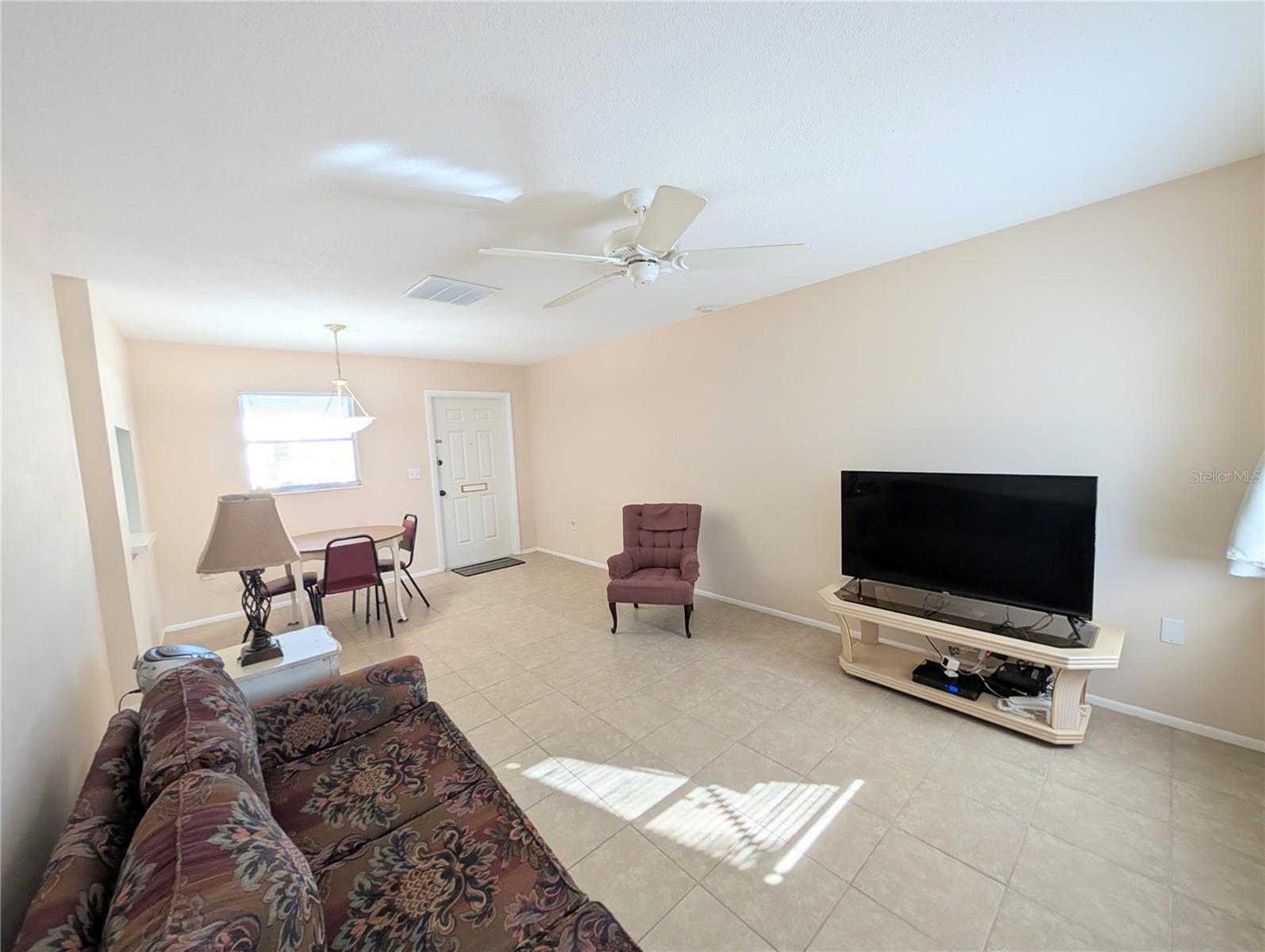 PARKWAY VILLAS - Residential