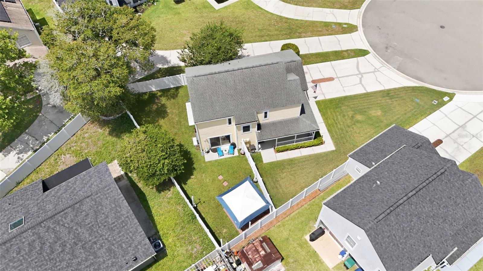 WATERFORD LAKES/CROSSROADS - Residential