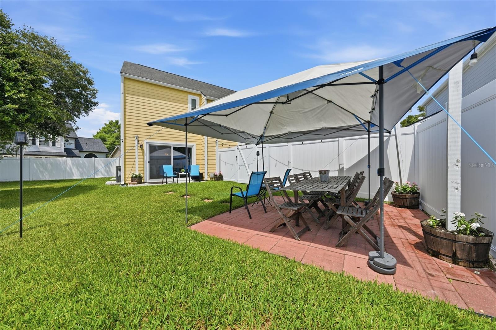 WATERFORD LAKES/CROSSROADS - Residential