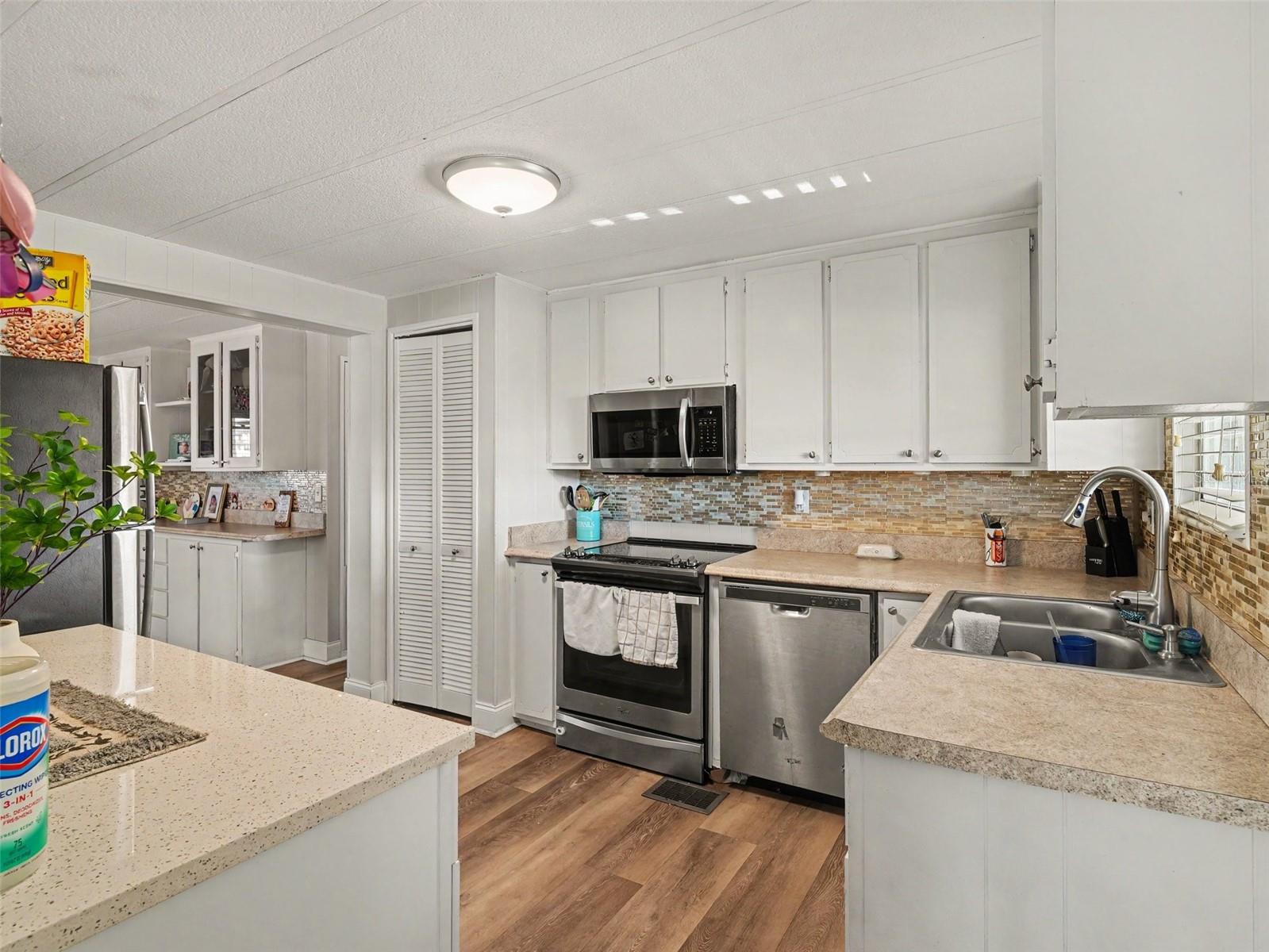 CASA LOMA MOBILEHOME - Residential