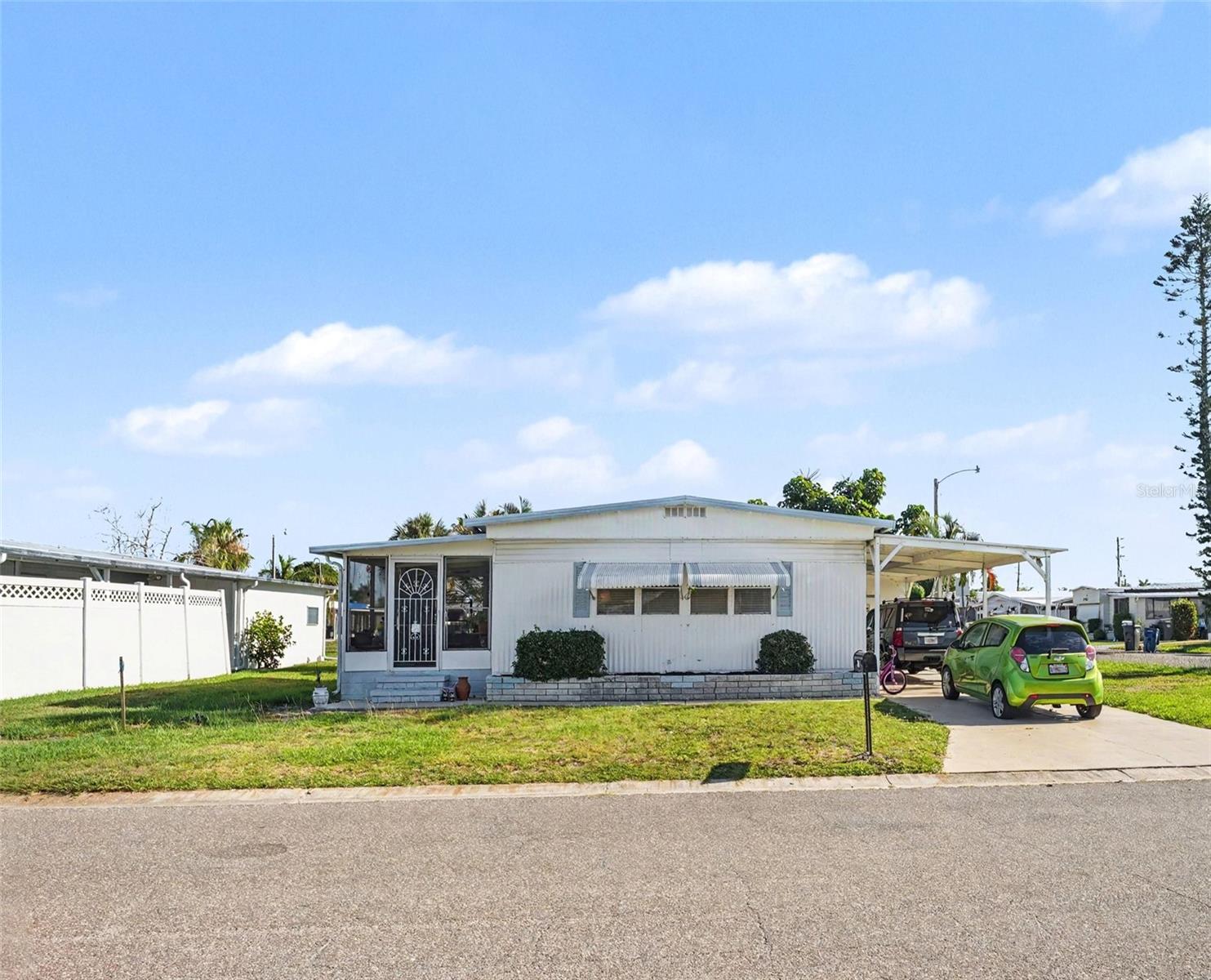 CASA LOMA MOBILEHOME - Residential