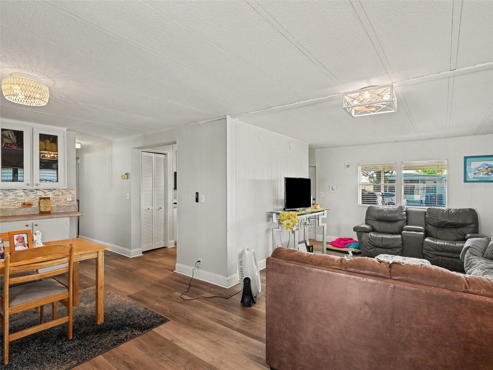CASA LOMA MOBILEHOME - Residential