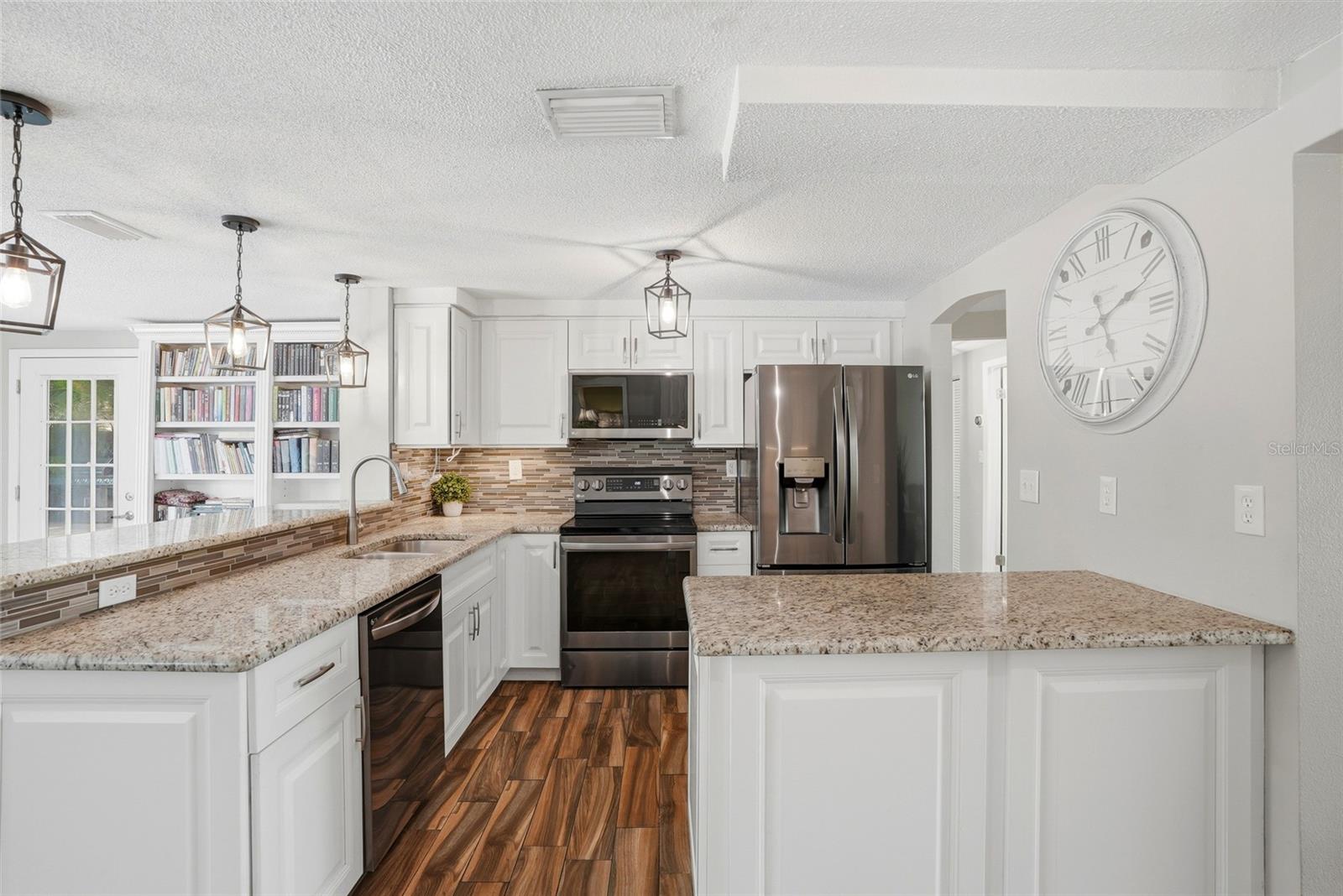 ORANGEWOOD HIGHLANDS 1ST ADD - Residential