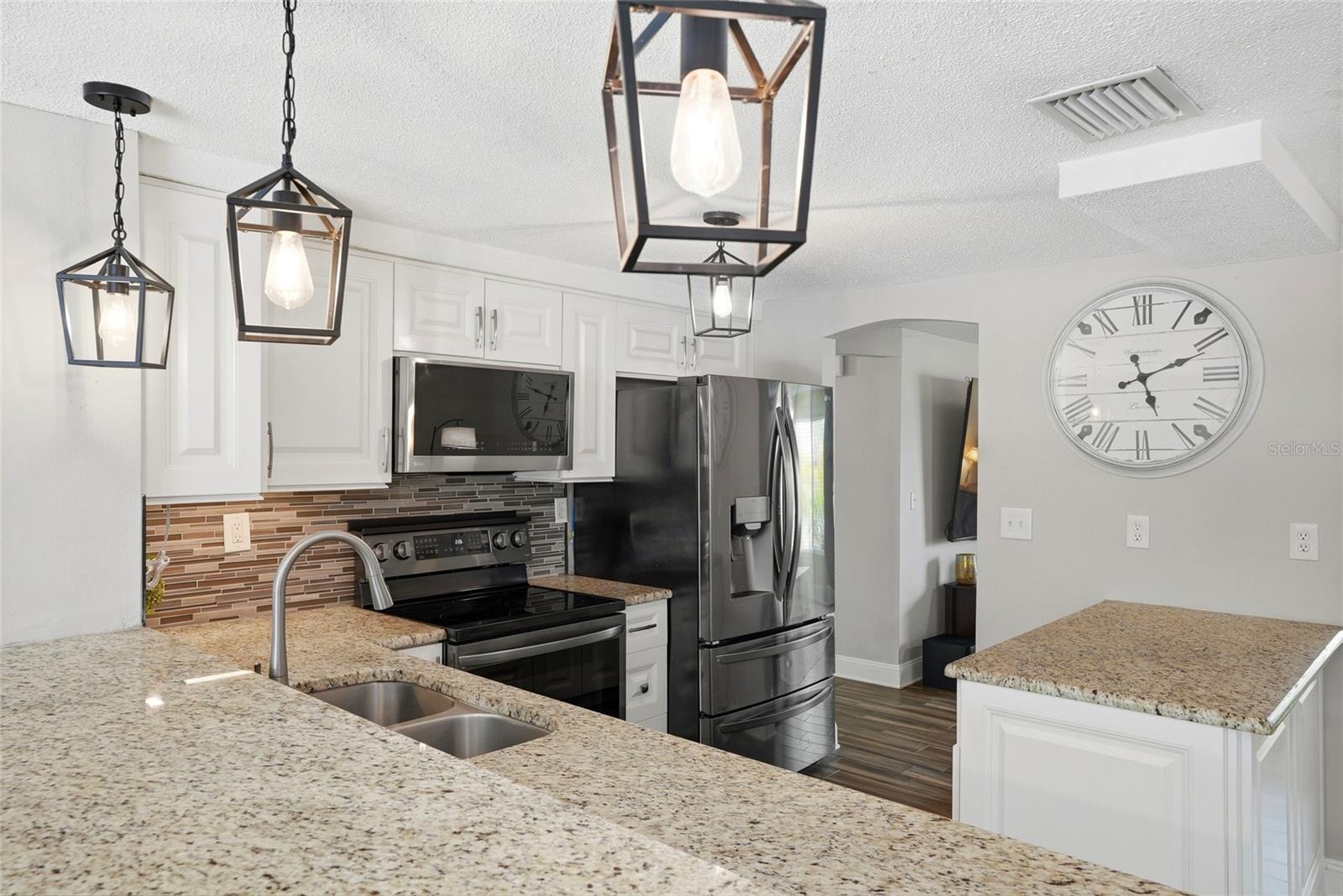 ORANGEWOOD HIGHLANDS 1ST ADD - Residential