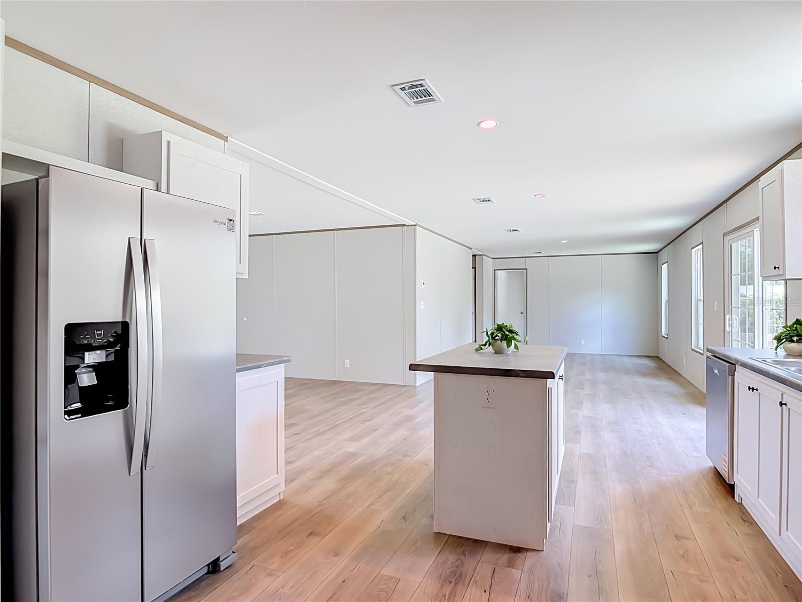 ACREAGE & UNREC - Residential