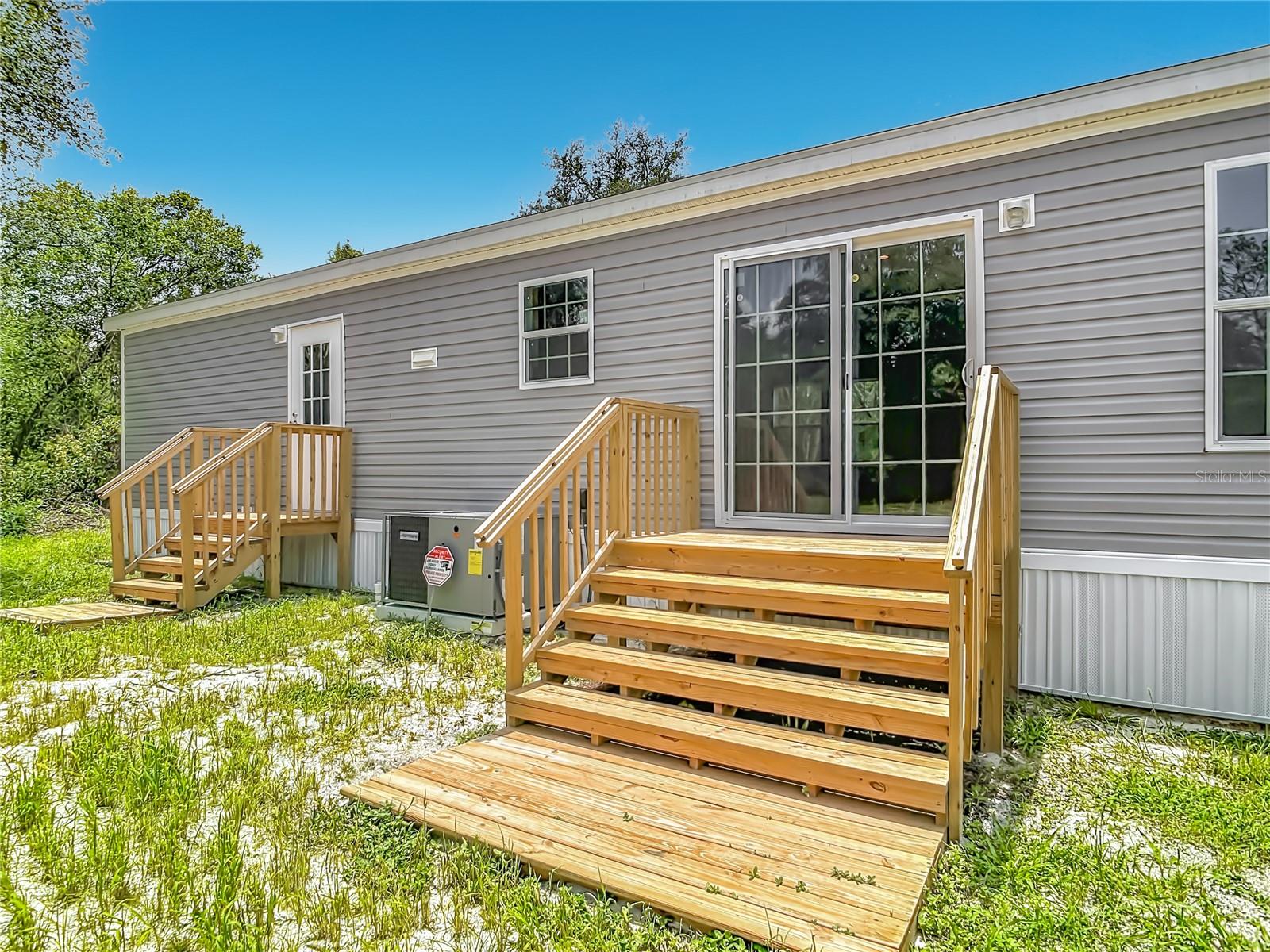 ACREAGE & UNREC - Residential