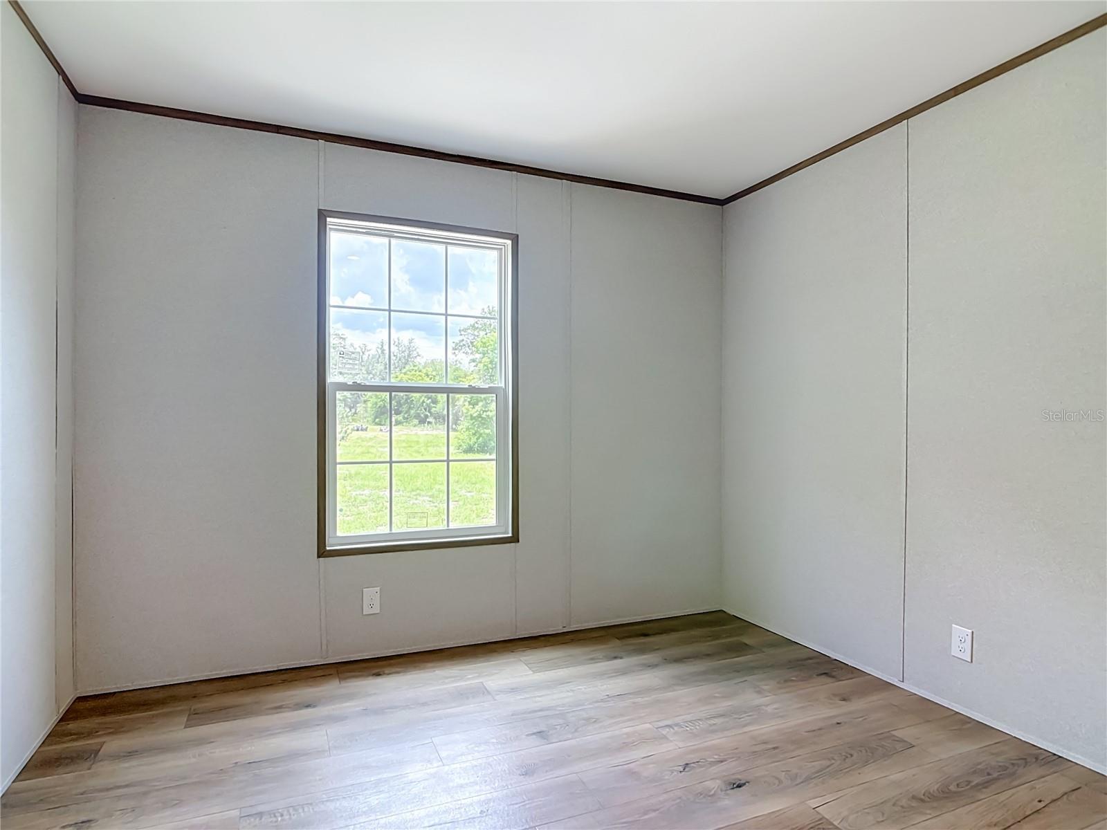 ACREAGE & UNREC - Residential