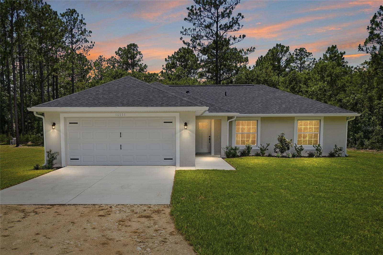 ROYAL HIGHLANDS - Residential