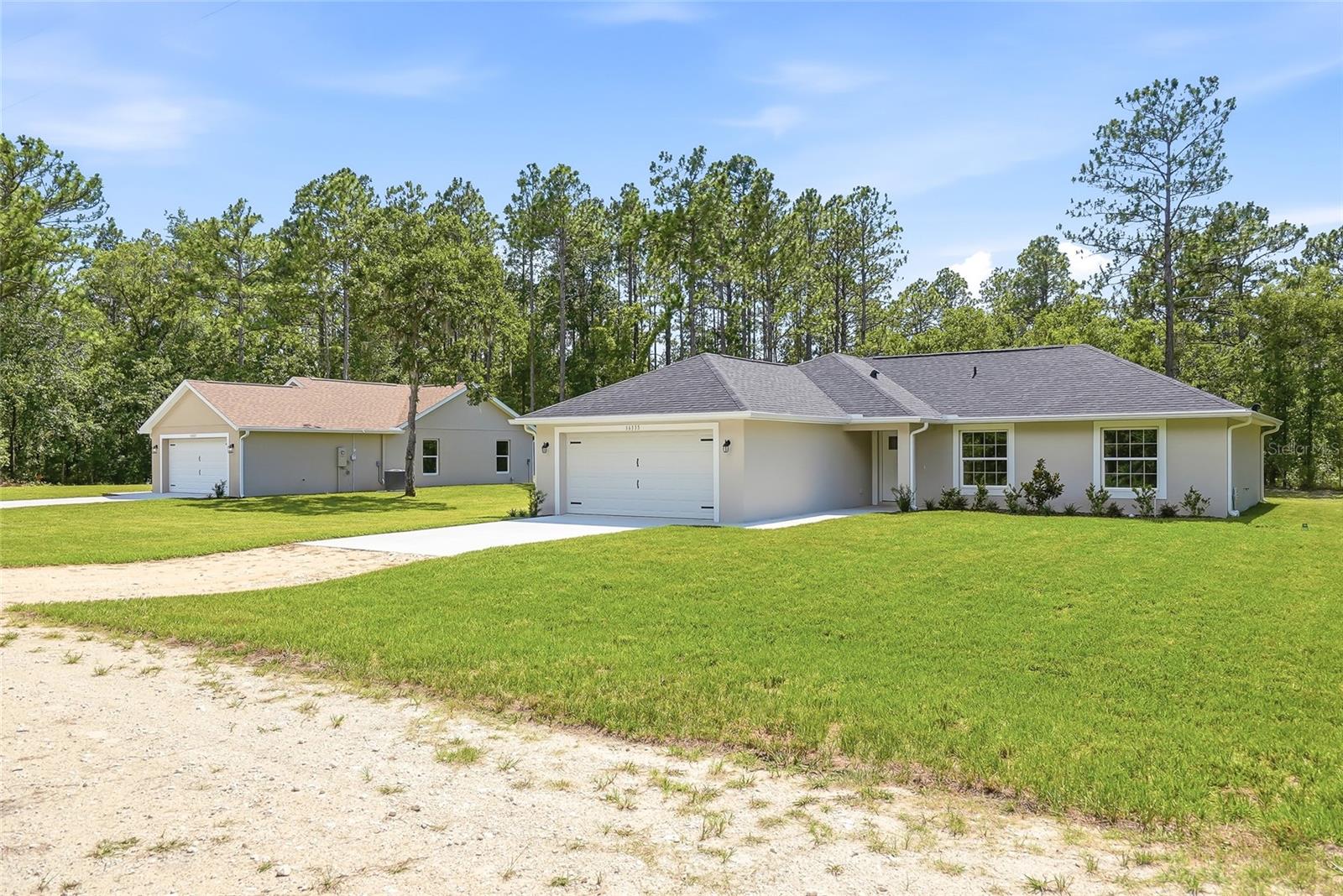 ROYAL HIGHLANDS - Residential