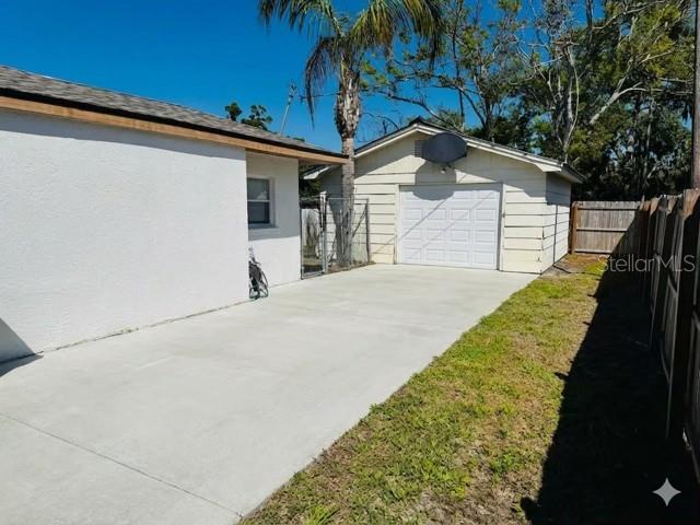 HIGHLAND SHORES FIRST UNIT - Residential