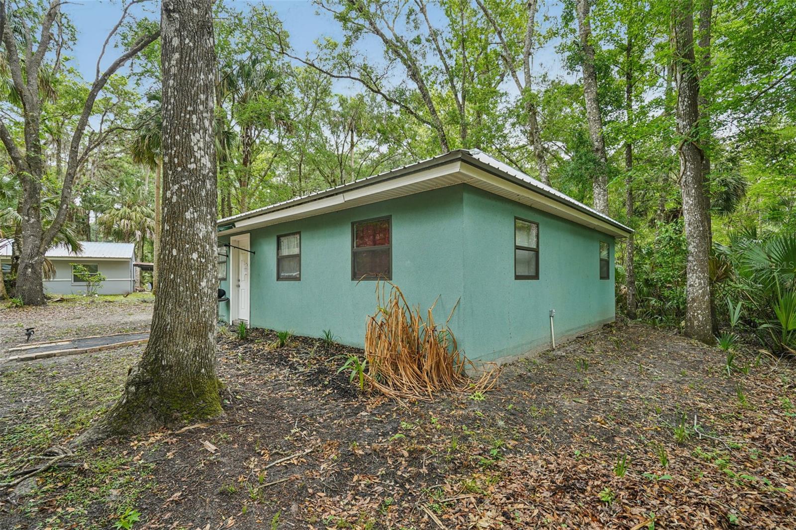 SHERWOOD FOREST UNREC - Residential