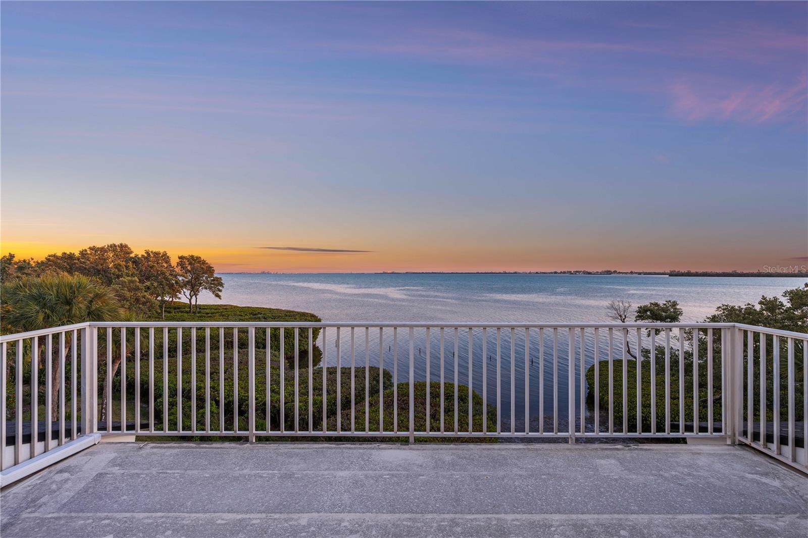 TIDY ISLAND PH II - Residential