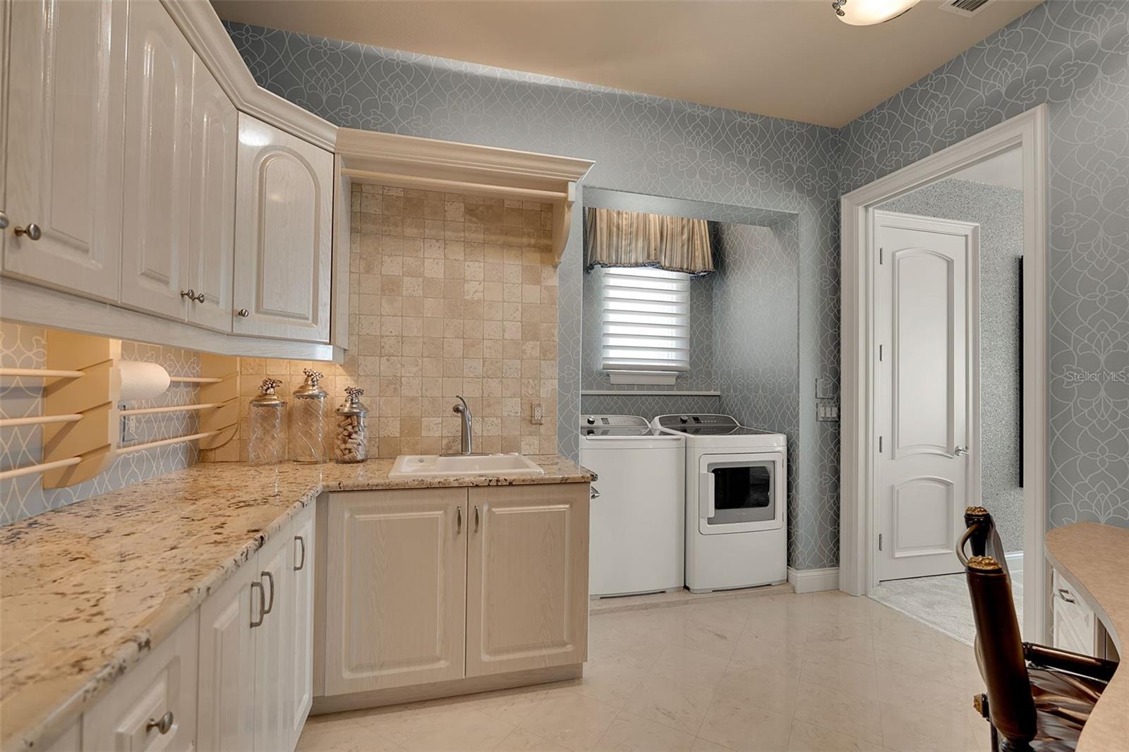 HARBOR ACRES - Residential