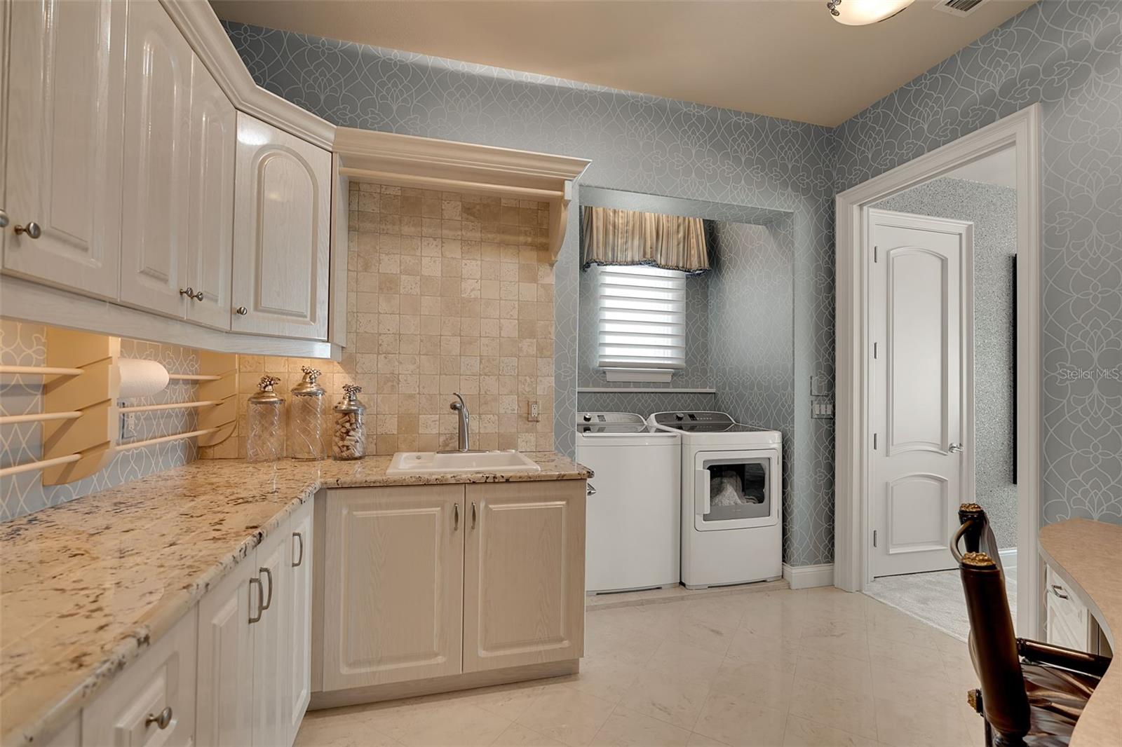 HARBOR ACRES - Residential