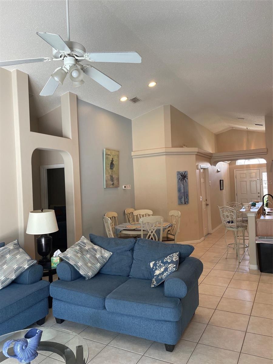 GLENBROOK PH II SUB - Residential Lease