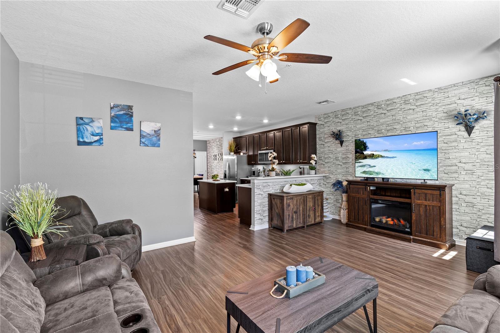 SEA FOREST BEACH CLUB TWNHMS - Residential