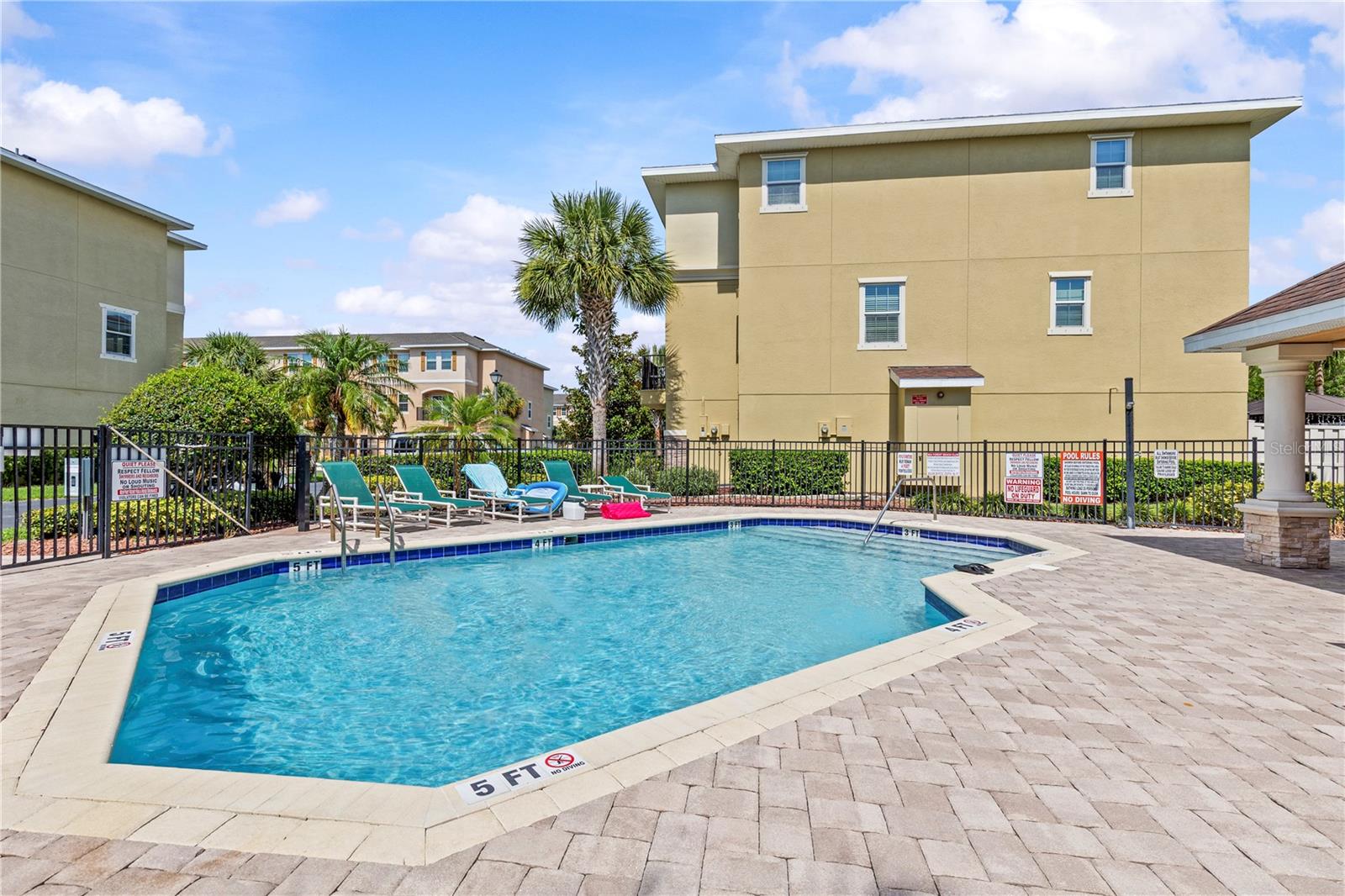 SEA FOREST BEACH CLUB TWNHMS - Residential