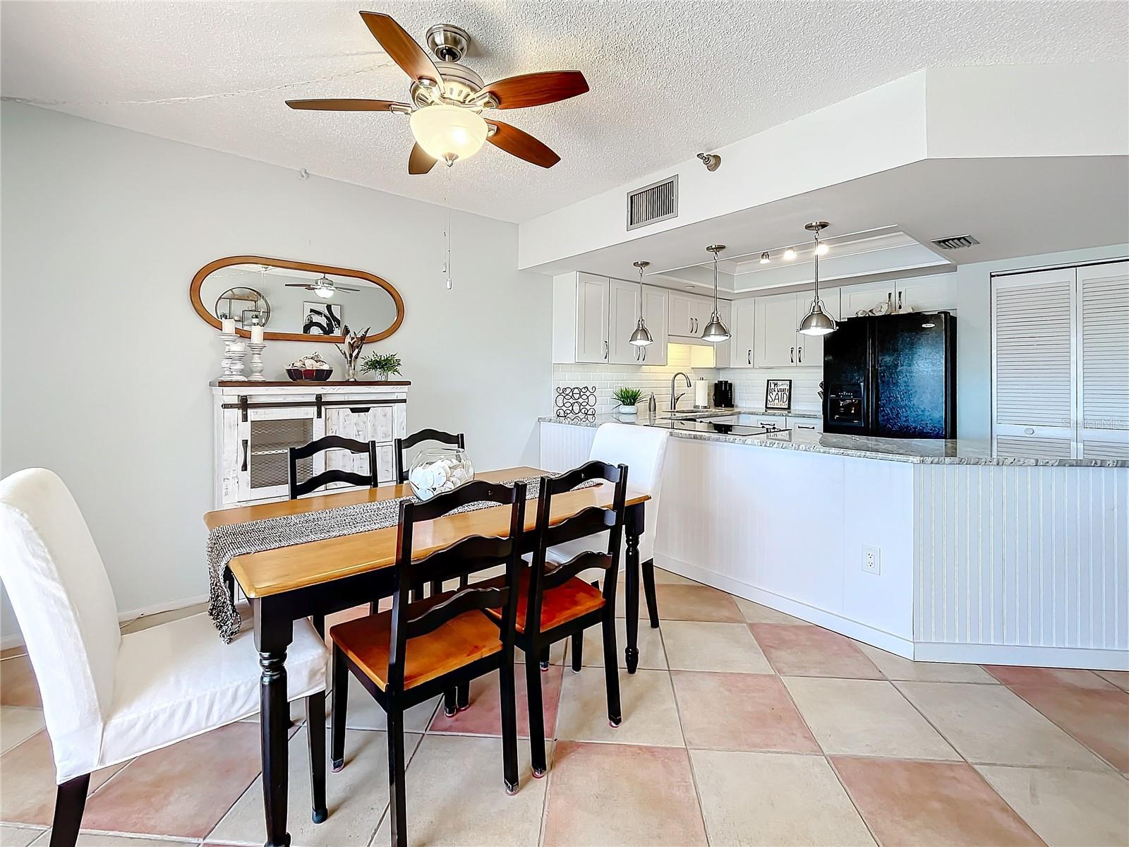 LIGHTHOUSE HARBOR MARINA CONDO - Residential