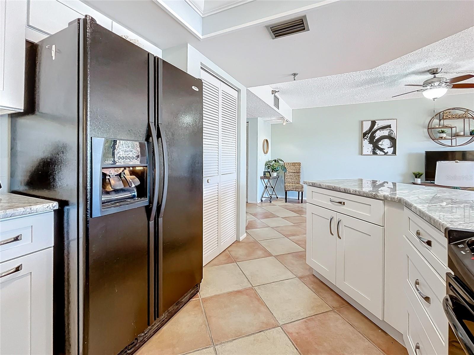 LIGHTHOUSE HARBOR MARINA CONDO - Residential