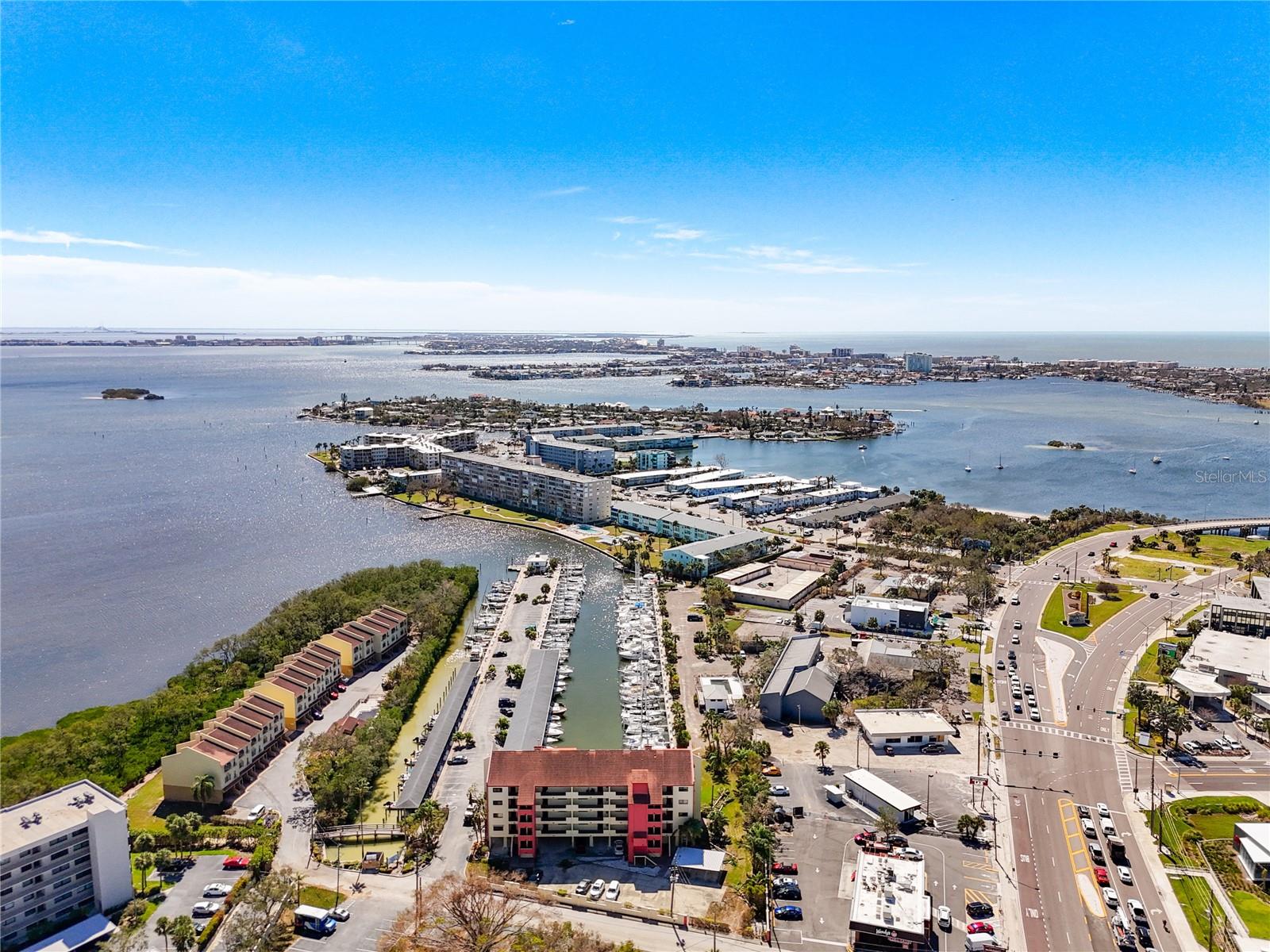 LIGHTHOUSE HARBOR MARINA CONDO - Residential