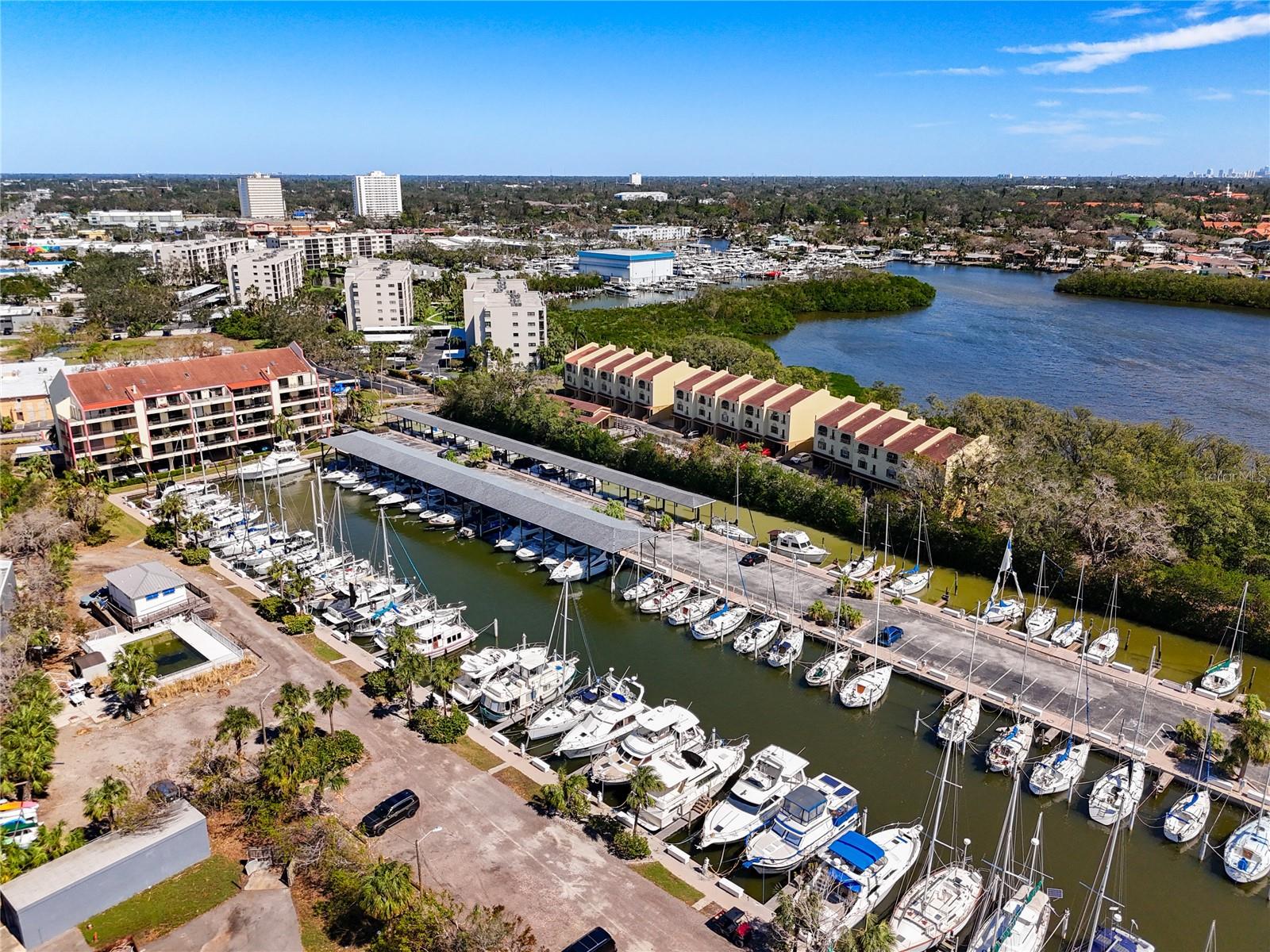 LIGHTHOUSE HARBOR MARINA CONDO - Residential
