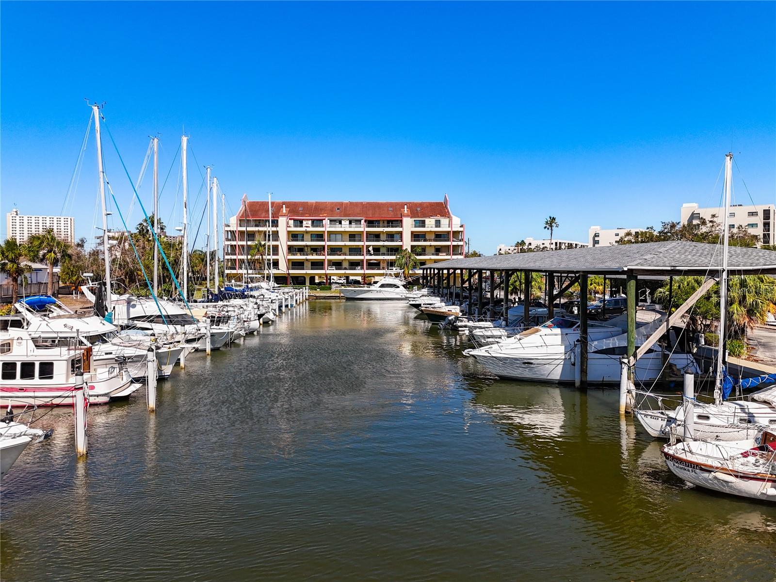 LIGHTHOUSE HARBOR MARINA CONDO - Residential
