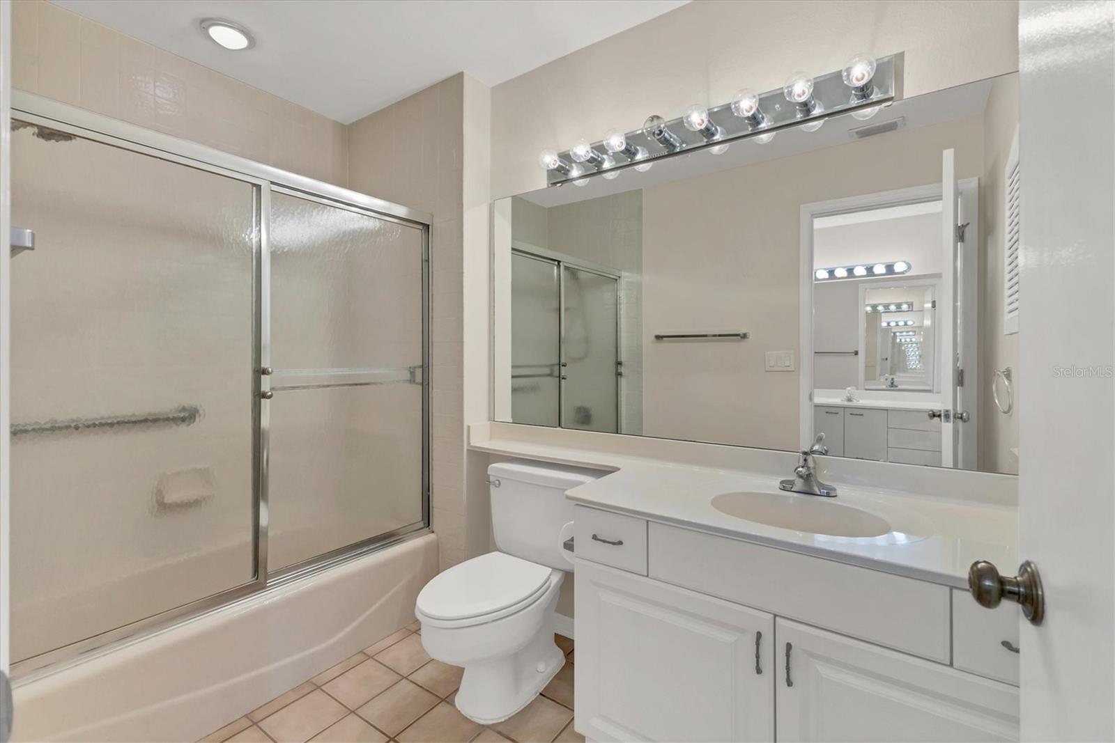 VILLAS OF PAPILLION - Residential