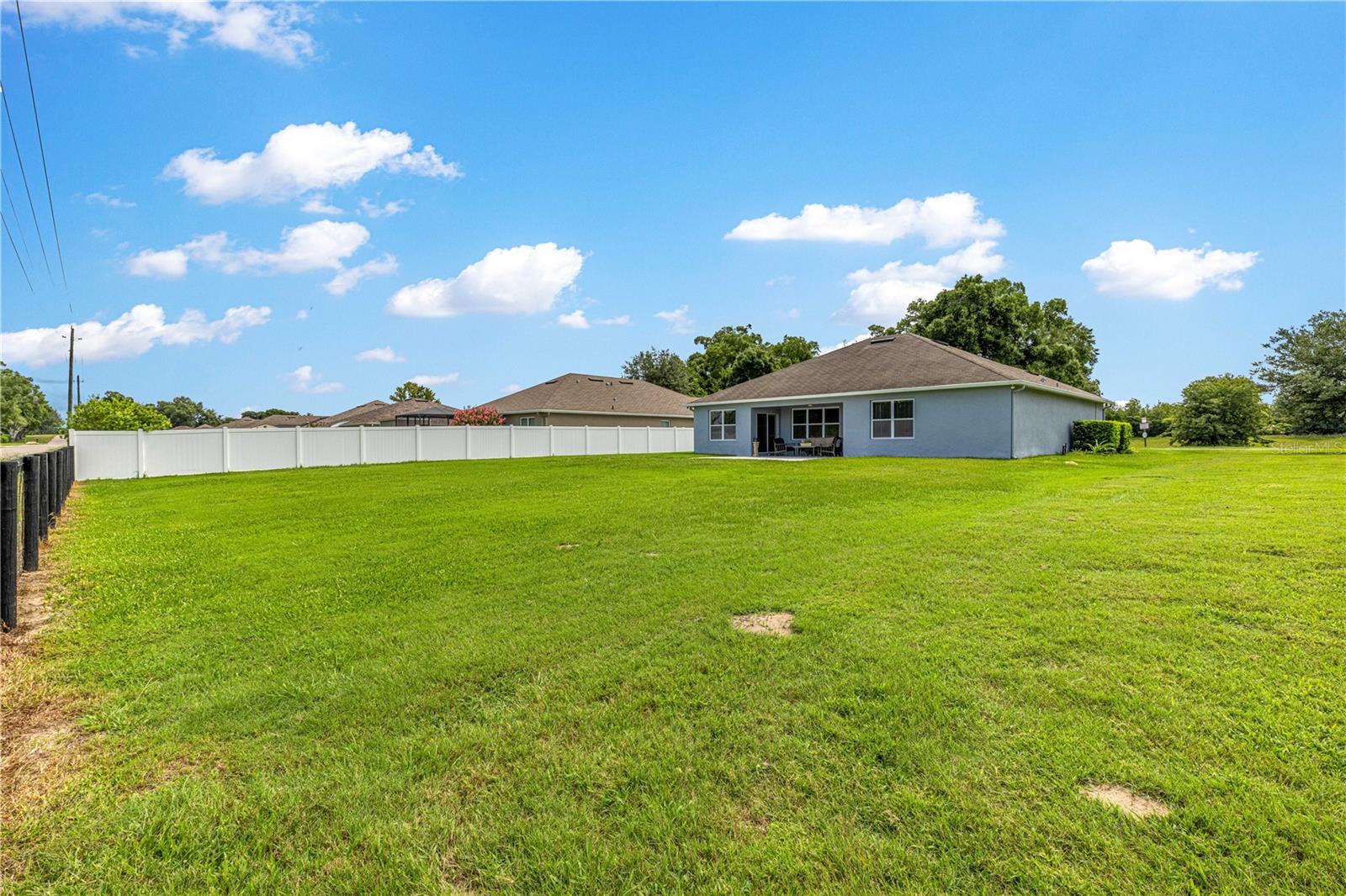 BAHIA OAKS UN 5 WEST WIND OAKS - Residential