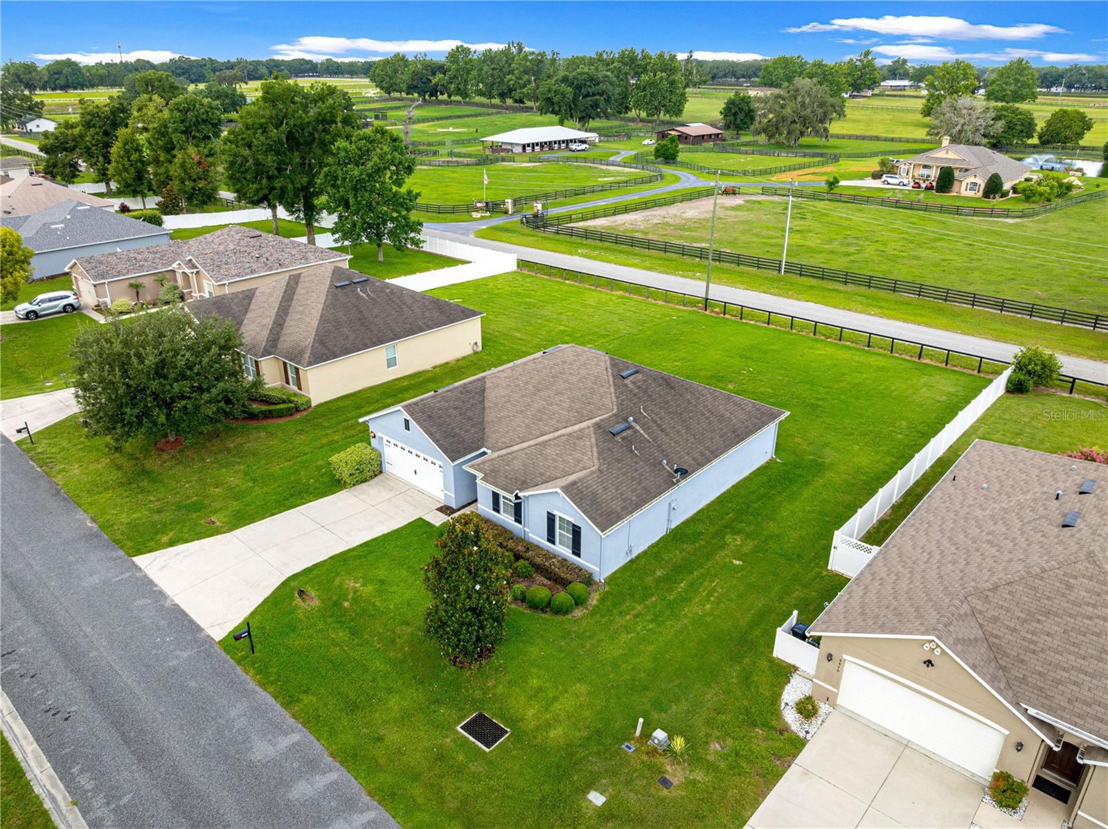 BAHIA OAKS UN 5 WEST WIND OAKS - Residential