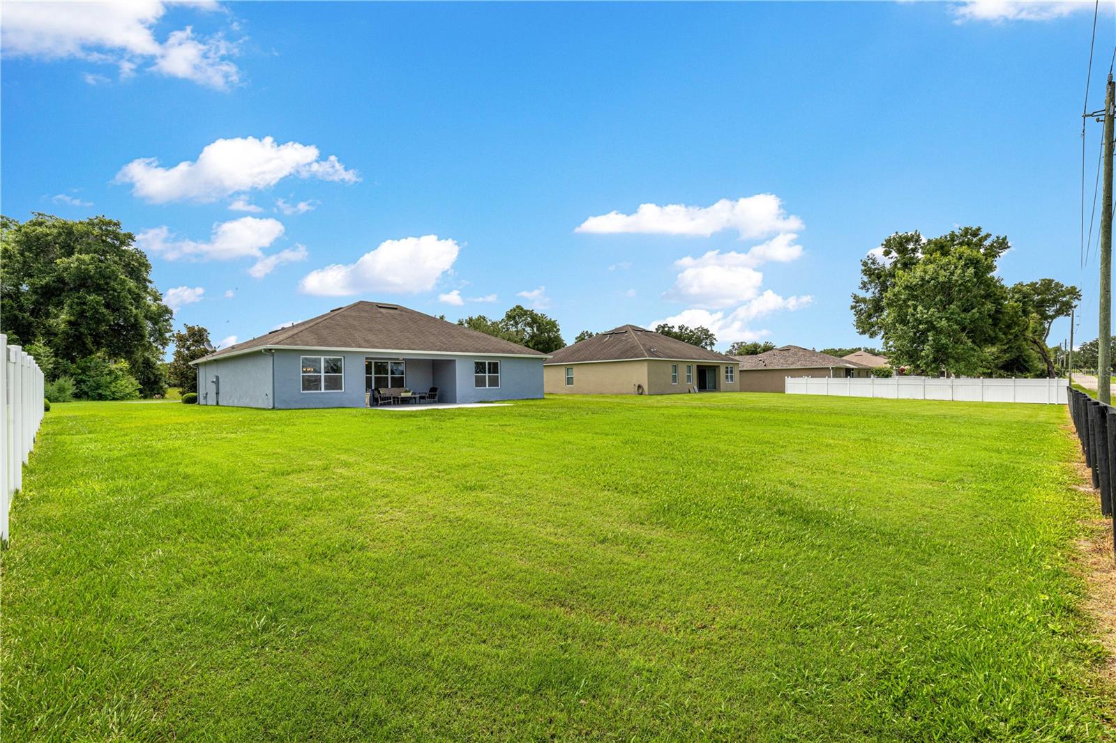BAHIA OAKS UN 5 WEST WIND OAKS - Residential