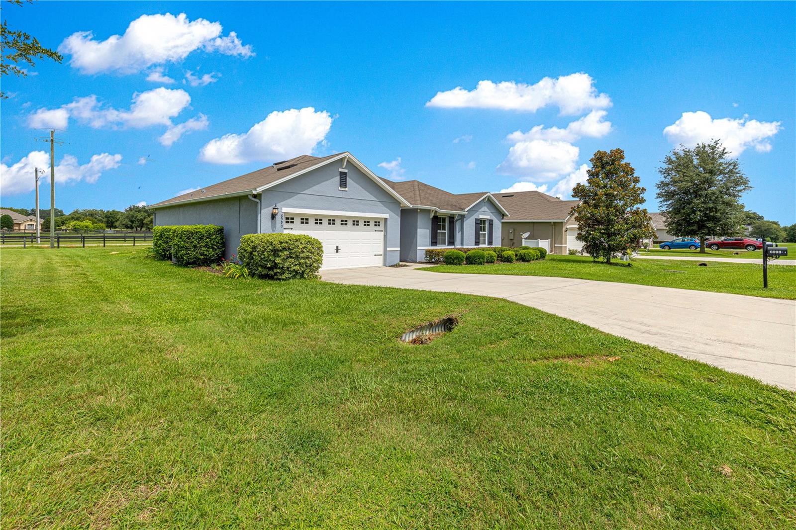 BAHIA OAKS UN 5 WEST WIND OAKS - Residential