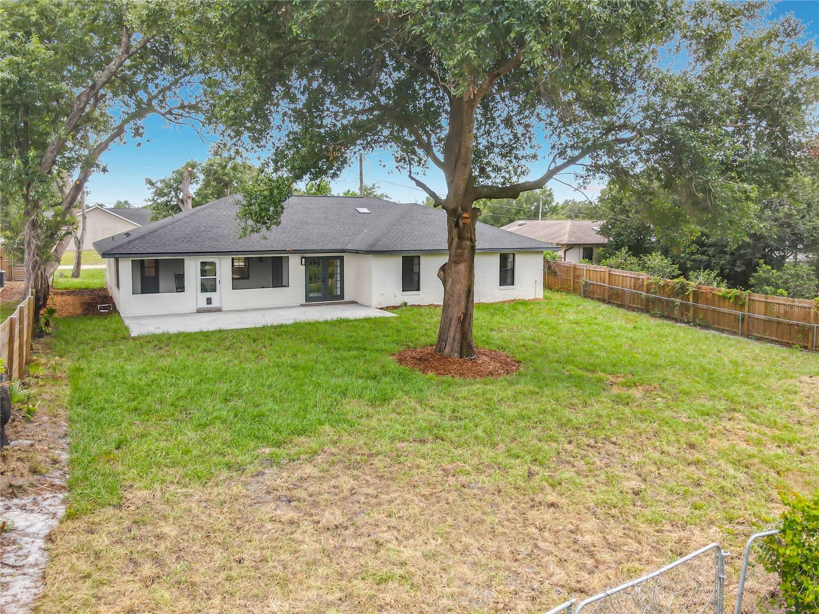 DELTONA LAKES UNIT 04 - Residential