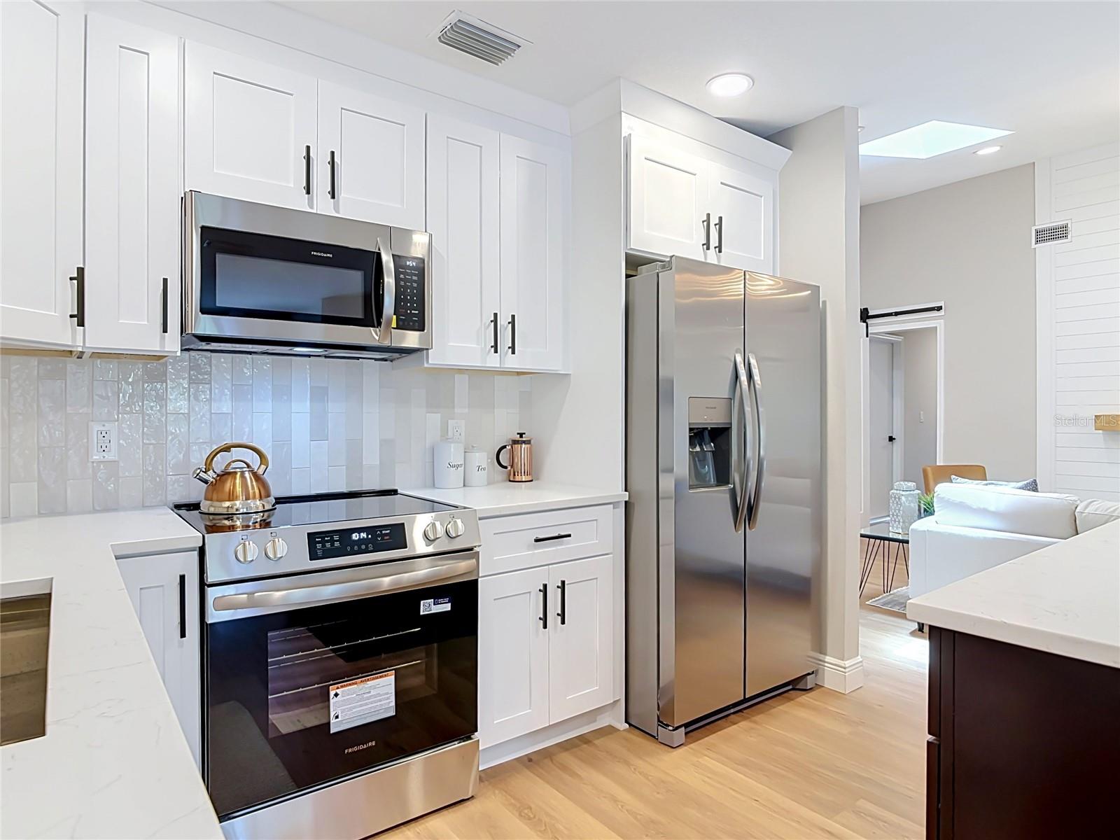 DELTONA LAKES UNIT 04 - Residential