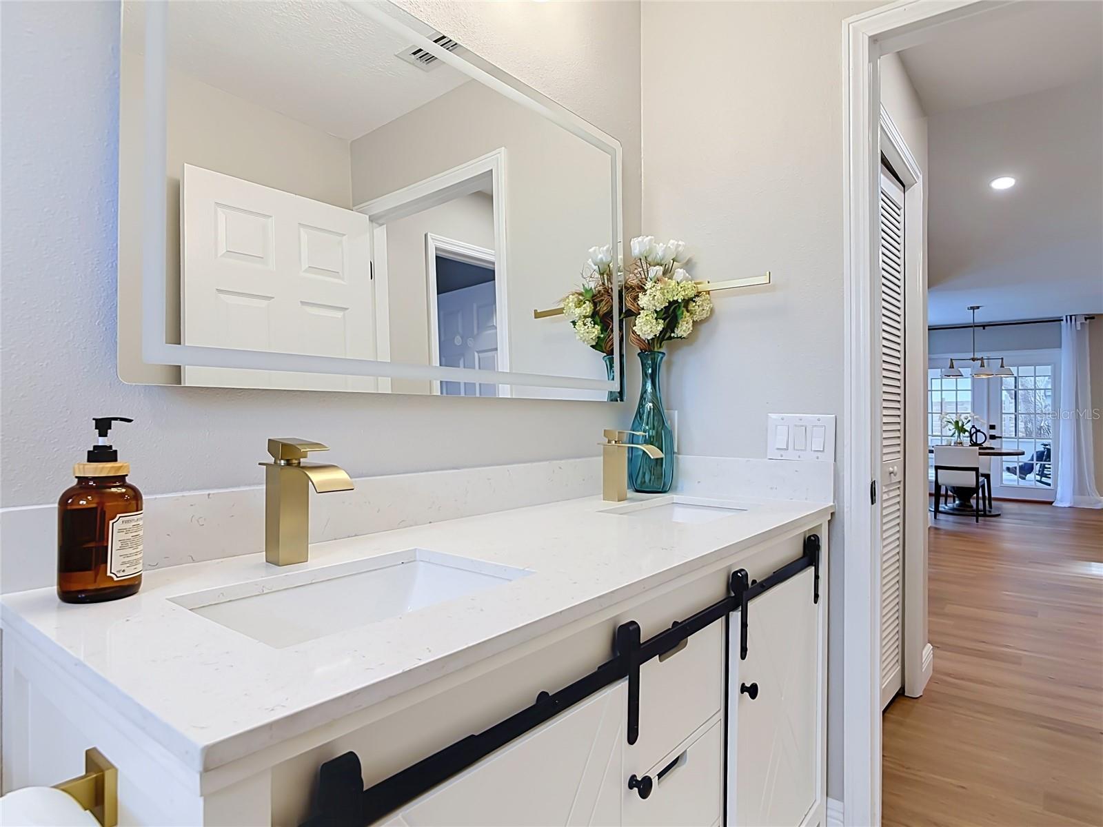 DELTONA LAKES UNIT 04 - Residential