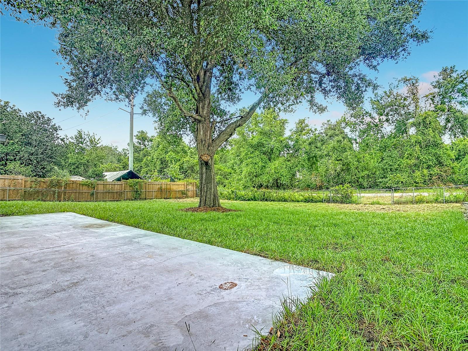 DELTONA LAKES UNIT 04 - Residential