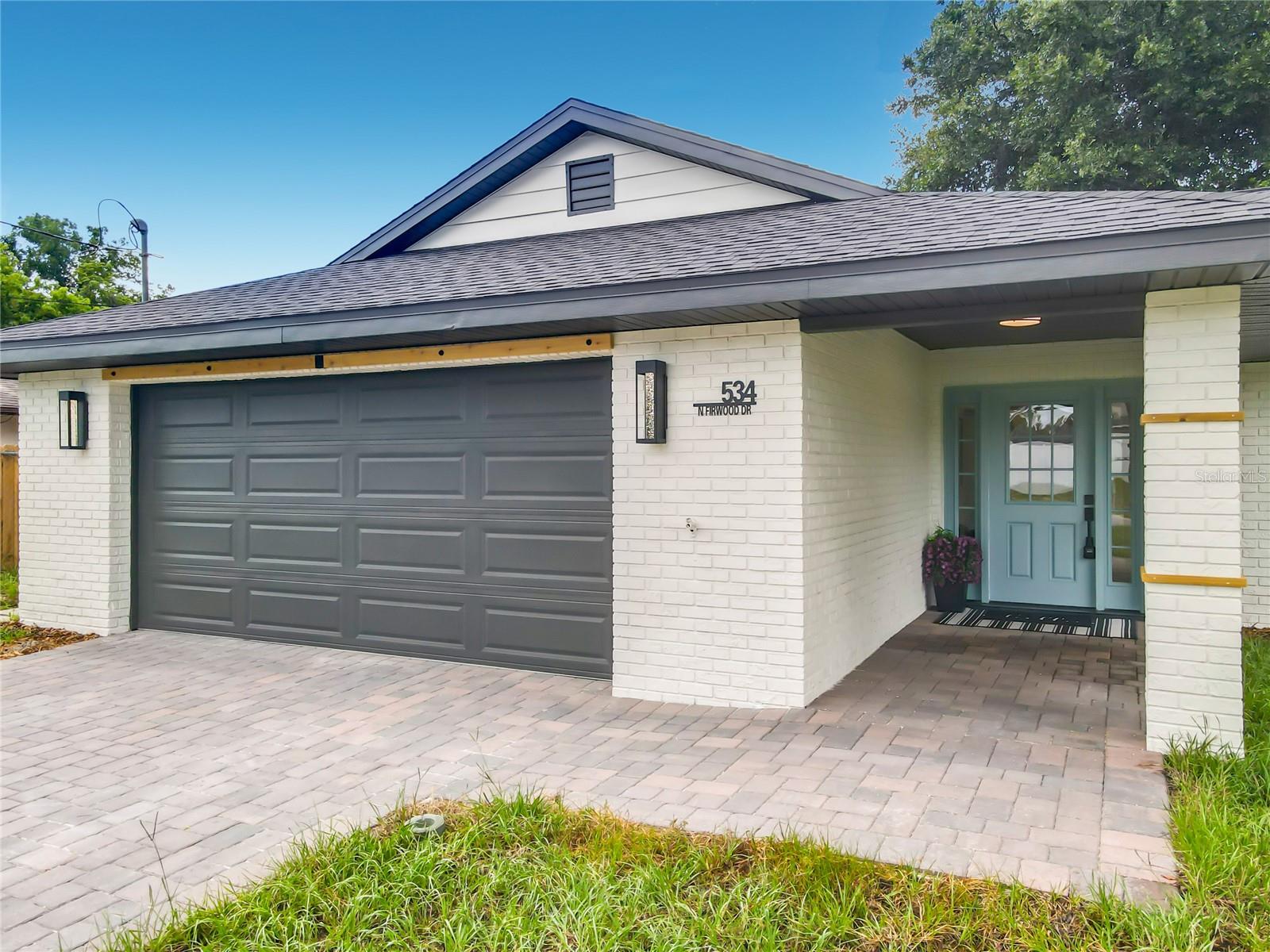 DELTONA LAKES UNIT 04 - Residential