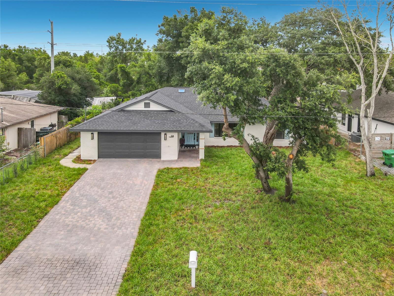 DELTONA LAKES UNIT 04 - Residential