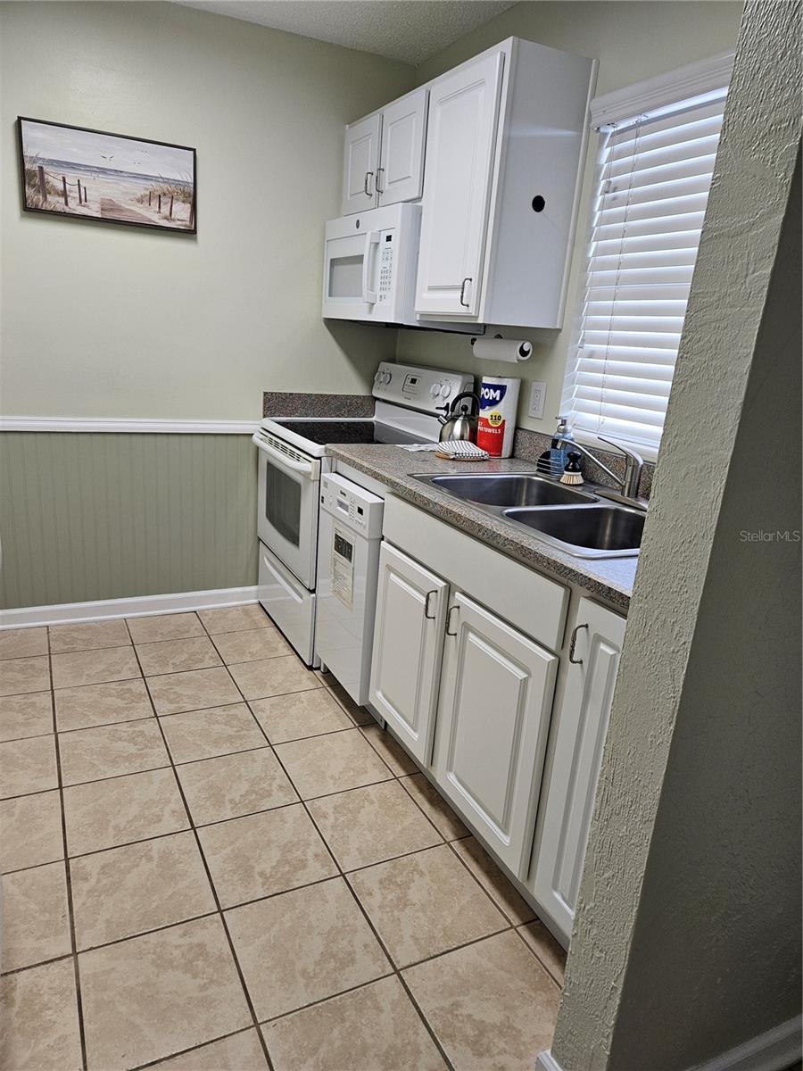 OCEAN SHORES CONDO - Residential