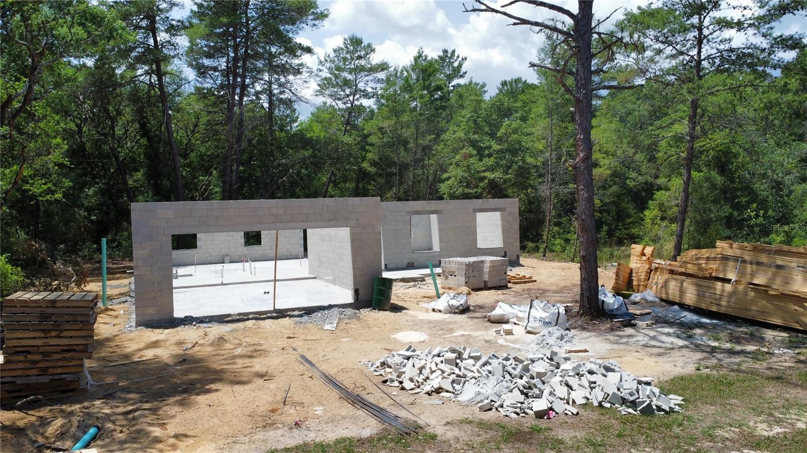 INVERNESS VILLAGE UNIT 03 - Land