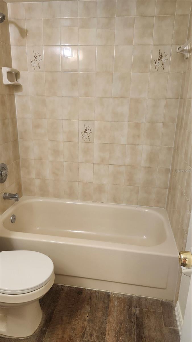 SPRING HILL - Residential Lease