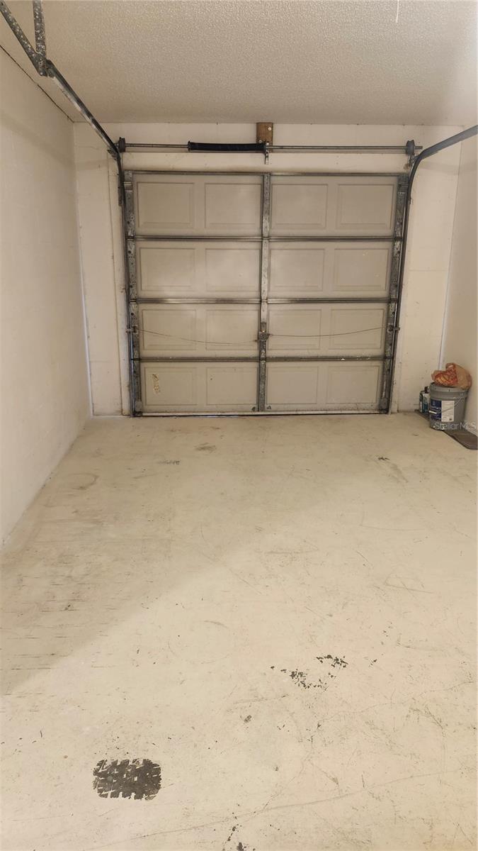 SPRING HILL - Residential Lease