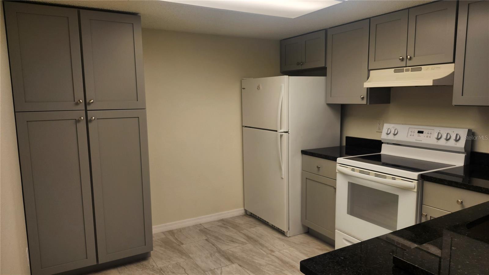 SPRING HILL - Residential Lease
