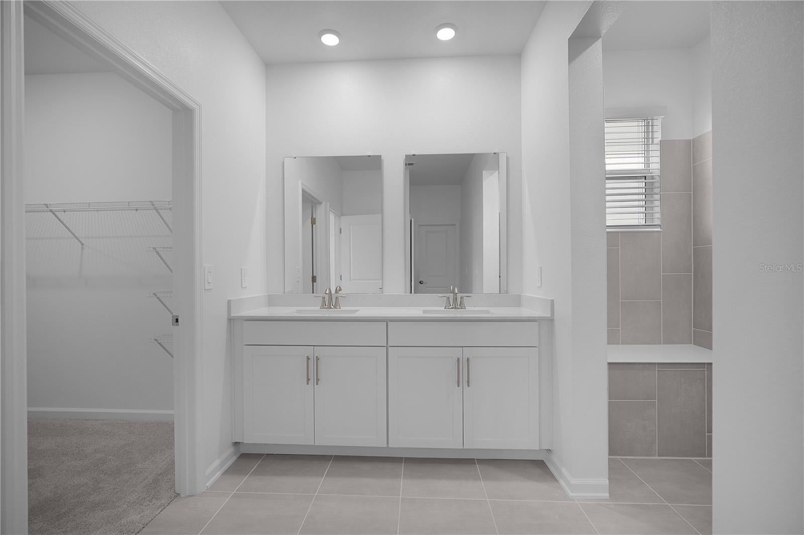 BRIDGEWALK - Residential Lease