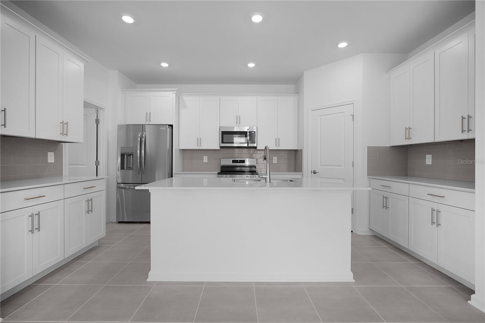 BRIDGEWALK - Residential Lease