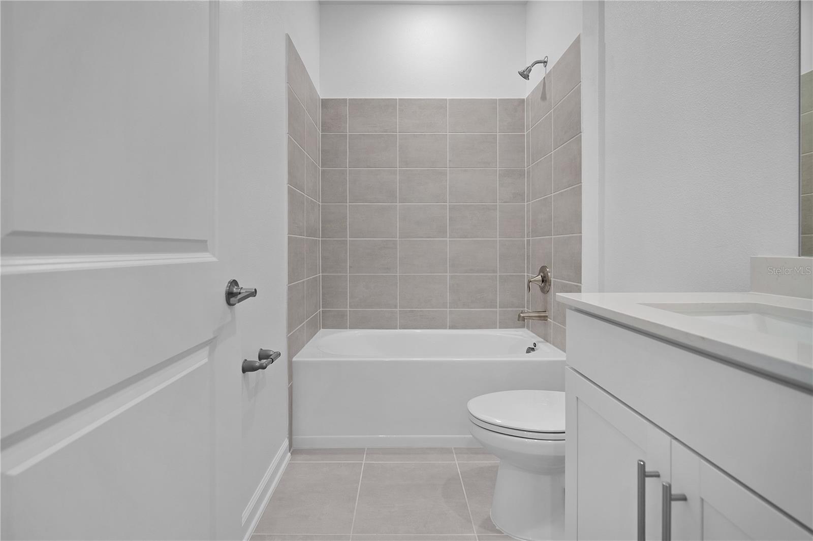 BRIDGEWALK - Residential Lease