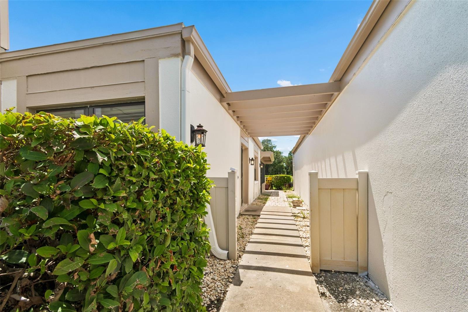 EAST LAKE WOODLANDS PATIO HOMES - Residential